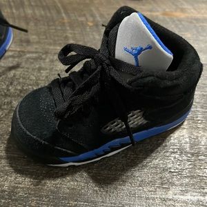Black and blue Jordan’s